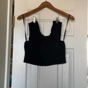 Black crop top tank
